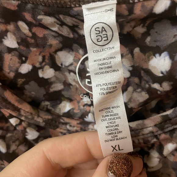 NWOT XL Sage Abstract Floral Sports Bra - Picture 4 of 6